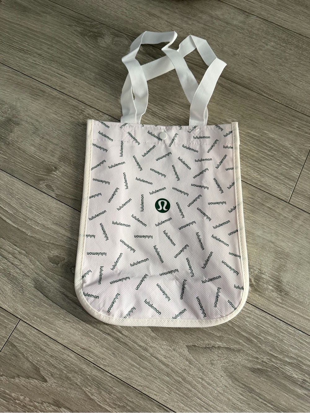 Bundle of Lululemon Reusable Shopping Bags - Picture 5 of 8
